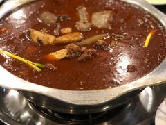 -冯记香辣兔火锅(茶店子总店)