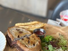 牛肉黑松三明治-SMAKA(复兴soho店)