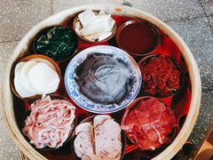 土货九大碗-董眼镜火锅(洪崖洞总店)