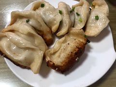 -胡记锅贴·沪上游子老鸭粉丝汤(太原路店)