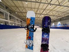 -乔波室内滑雪场