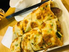 葱饼卷牛肉-台北楚楚园馅饼粥(虹桥南丰城店)