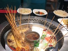 -佰人王串串香火锅(洋珠巷店)