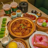 春暖花开，来茶港吃爆汁草莓漏奶华～