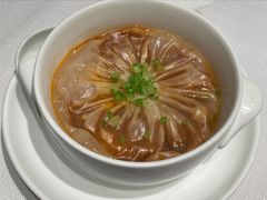 鲜蟹肉龙虾汤包-北京厨房(SKP店)