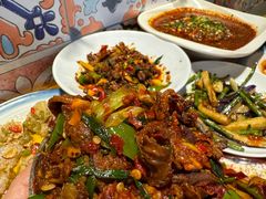 -柴窝堡22号辣子鸡·传承新疆菜