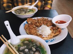 -建国蚵煎蚵面