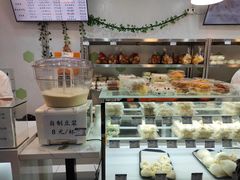 -白玉兰食品(中山公园龙之梦店)