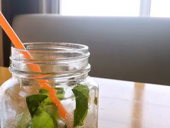 -LENBACH兰巴赫西餐啤酒坊(大连星海广场店)