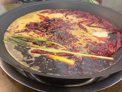 -黄潇洒老火锅(九眼桥宏济巷店)