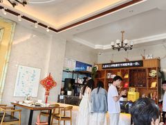 -三姐妹·海鲜大排档
