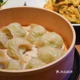 可以穿蒙古袍哟~即使额头爆痘、也要吃他家羊肉