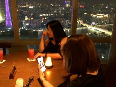-广州柏悦酒店·悦吧·顶楼露天酒吧