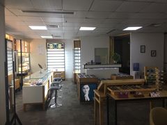 -LOGO眼镜·蔡司品牌折扣店(龙华清湖店)