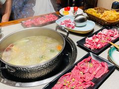 -四点金粥底火锅(沂州里店)