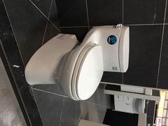 -百安居装修建材卖场(泰然店)