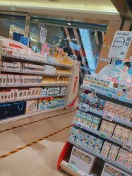 -孩子王童乐园(唐山万达广场店)