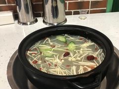 -旺巴蜀小郡肝串串香(登高西路店)