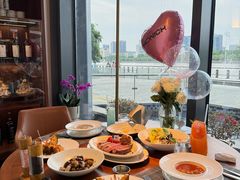 -MONICH牛排融合餐厅(和义大道购物中心店)