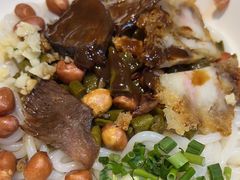 -牛八宝桂林米粉(八里庄店)