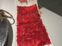 -左庭右院鲜牛肉火锅(金山万达店)