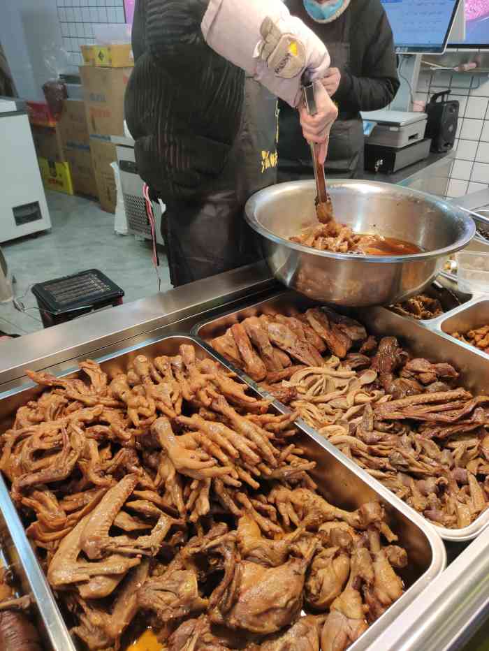 滋味现捞(河运校店)-"【位置】在河运校万科锦程时代汇那边的门面.