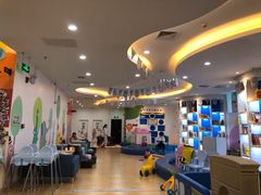 -龙格亲子游泳俱乐部(南宁中心店)