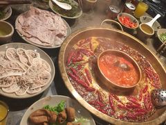 -纸盐河码头火锅(十八梯店)