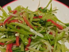 -玺炖·中国铁锅炖(虹桥天街店)