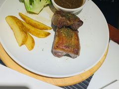 -斗牛士牛排餐厅(嘉里汇店)