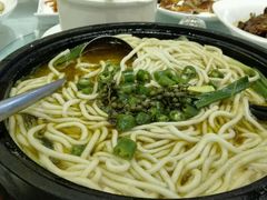 -泓历皇朝酒店(东亭店)