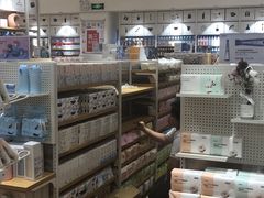 -名创优品(天津市河东万达广场店)
