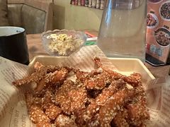 -临界音乐酒馆·小龙虾·江湖菜(华熙LIVE·鱼洞店)