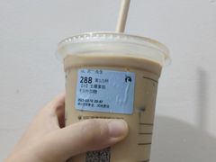 -瑞幸咖啡(梅花园地铁站店)