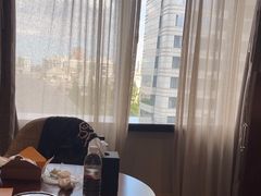 -上海虹桥祥源希尔顿酒店