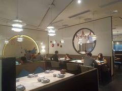 大堂-周渝食惦·酸菜鱼精致川菜(横岗店)