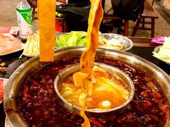 -邓莽子老火锅(中兴路总店)