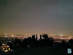 -鬼笑石后山停车场