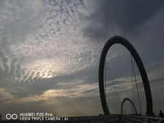 -南京眼步行桥