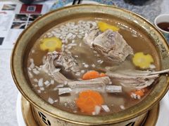 -汗腾格里·风味餐厅(新疆驻京办店)