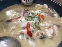 -盛宏鑫·四川鲜鱼馆(一元路店)