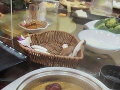 -塔兰齐新疆孜然火锅(鲤鱼山路店)