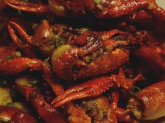 油焖小龙虾-唐伯虎新派湘菜馆(石夏时代广场店)