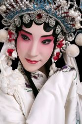 白素贞-胭脂猫京剧摄影