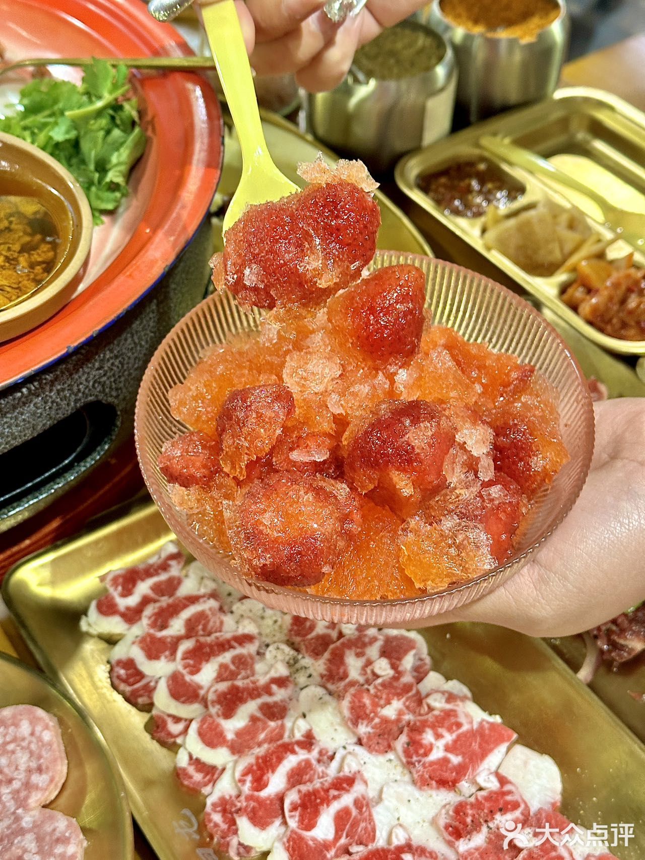 光谷的大学生谁还没吃过这家齐齐哈尔人气烤肉