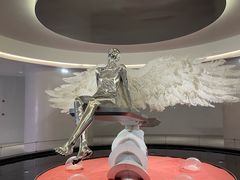 -涨巢·潮玩水疗局