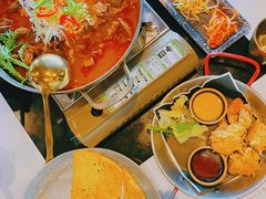 辛牛骨火锅-KCOOKING概念韩餐(世茂52+店)