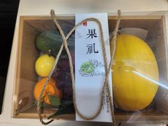 -曼格蒸汽活海鲜·榴莲自助(皇庭广场店)