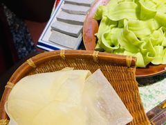 -鸿姐老火锅(静安店)