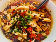 -吃饭皇帝大土家民族菜(正大广场店)